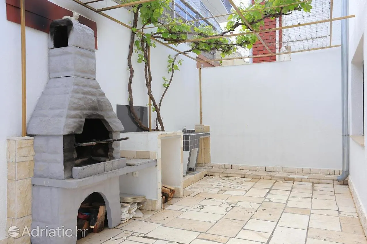 Apartments Bagaric Trogir